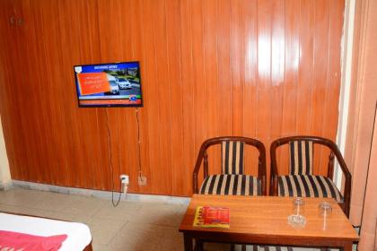Alpine Hotel - image 5