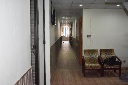 Hotel Kashmir Inn - image 3
