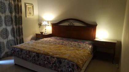 Valley View Villa - image 11
