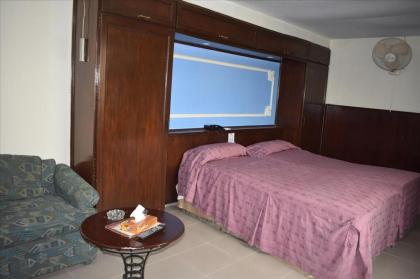 Hotel De Mall - image 7