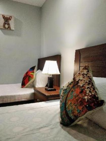 Spotless 2 Bedroom Apartment w/ Elevator Islamabad - image 14