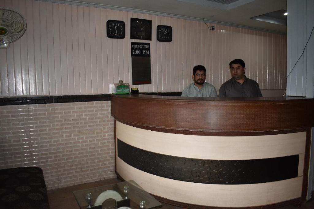 Sitara Hotel - image 3