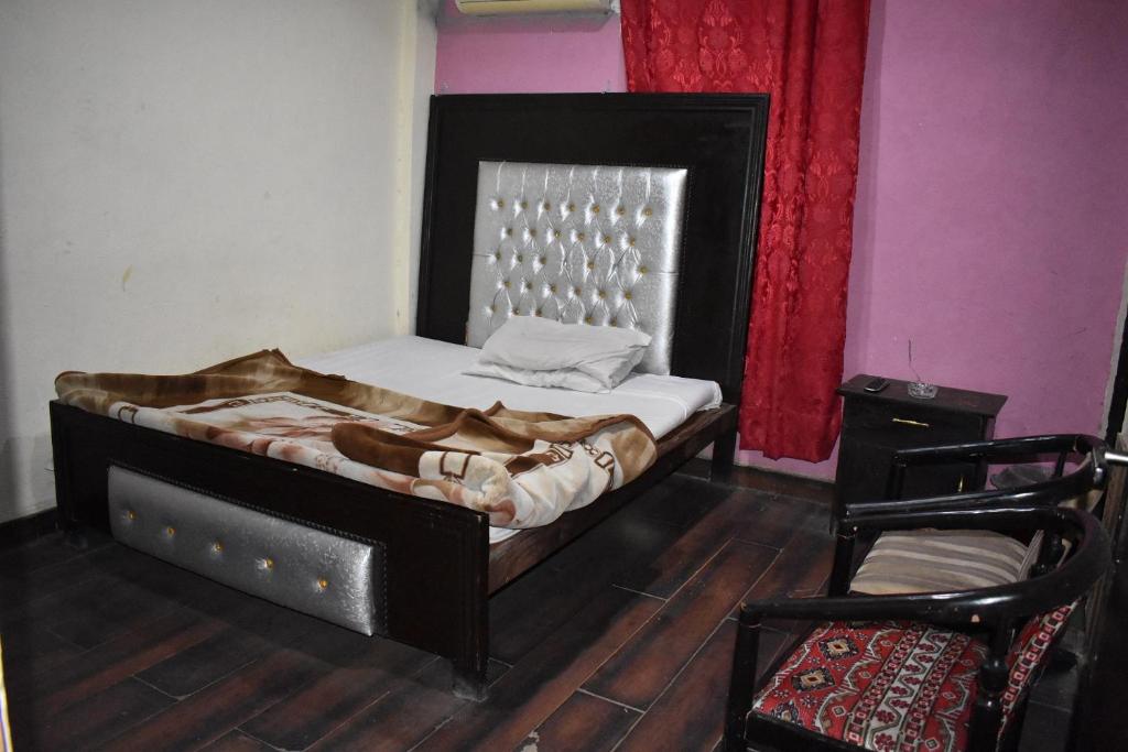Sitara Hotel - image 4
