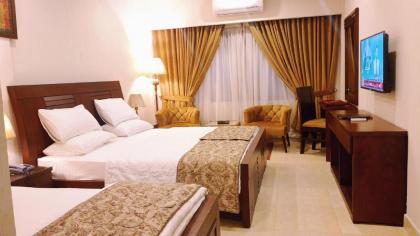 Hotel Grand Arena - image 1