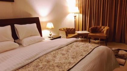 Hotel Grand Arena - image 13