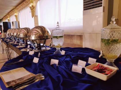 Hotel Grand Arena - image 15