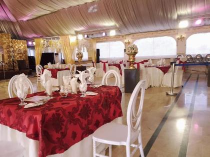 Hotel Grand Arena - image 17