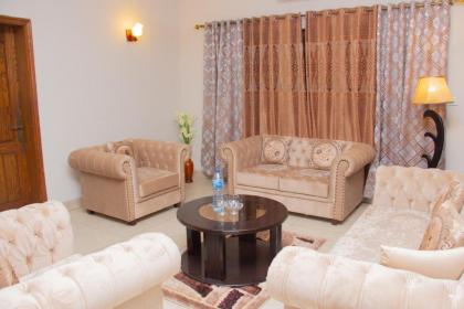 Livin Hub Guest House - image 13