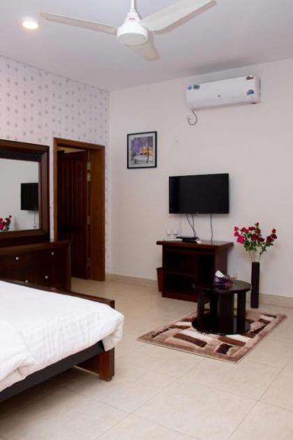 Livin Hub Guest House - image 14
