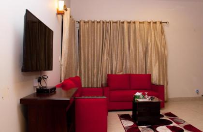 Livin Hub Guest House - image 7