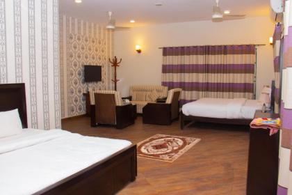 Livin Hub Guest House - image 8
