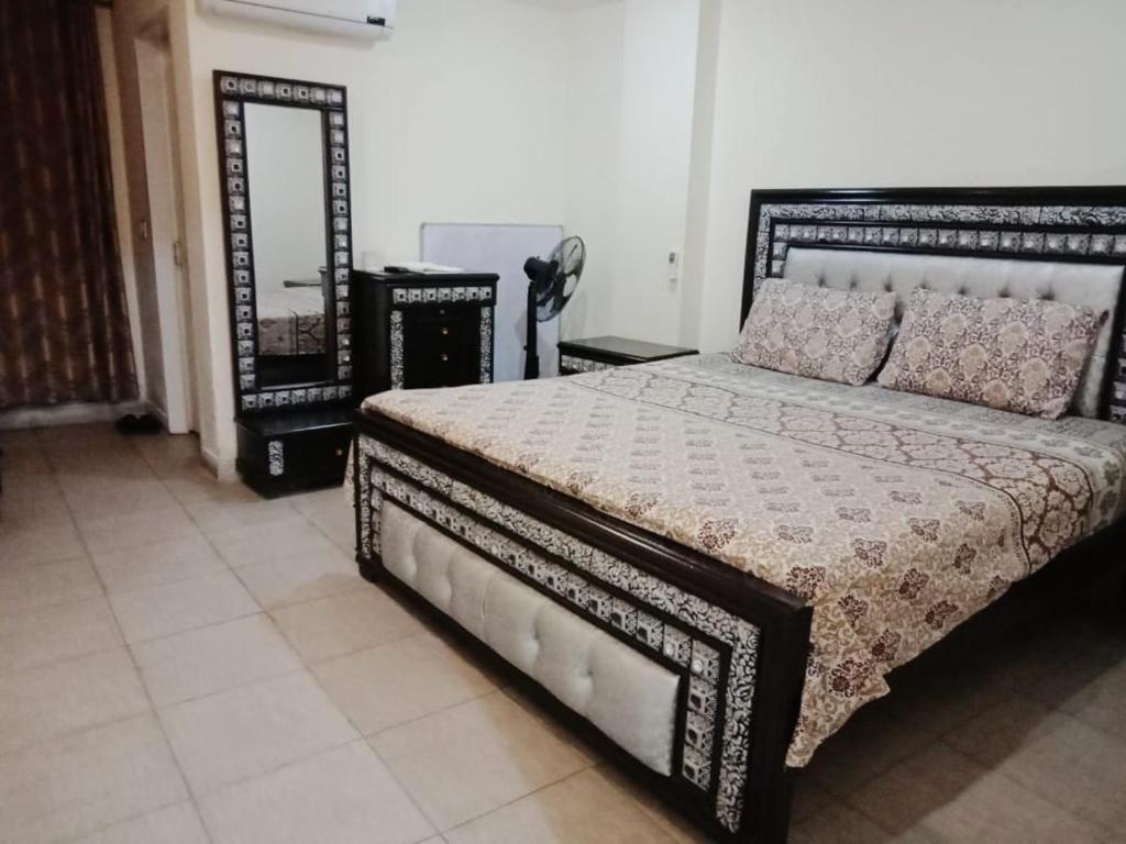 HS Global Apartments - image 3