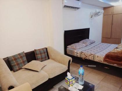 HS Global Apartments - image 7
