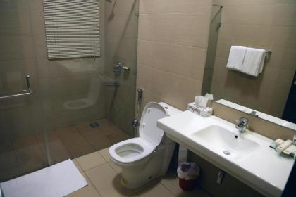 Butterfly Guest House Phase 7 Bahria Town - image 18