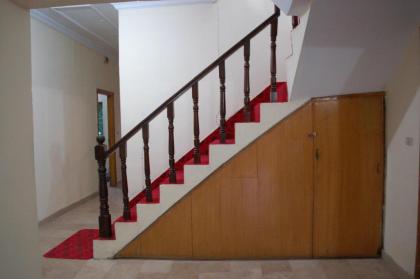 KHYBER INN - image 11