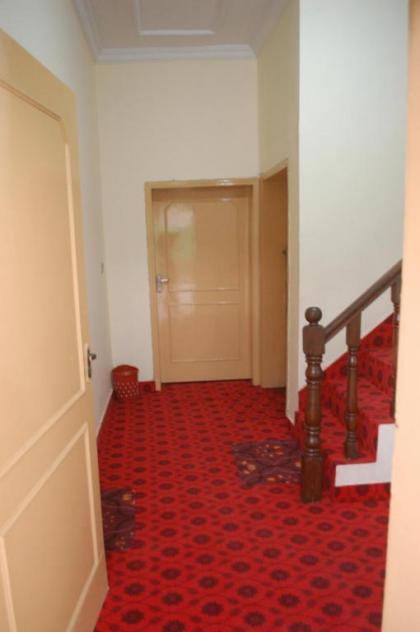 KHYBER INN - image 3