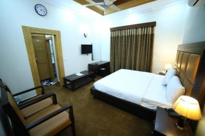 Green Line Motel Islamabad - image 11