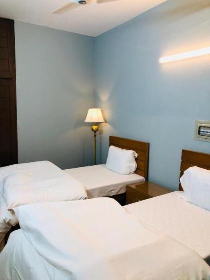 Tourist Inn Apartment - image 14