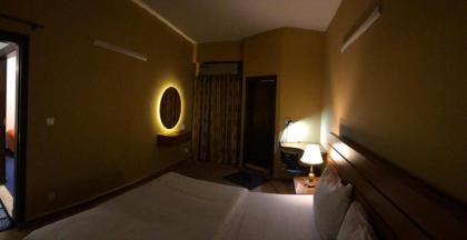 Tourist Inn Apartment - image 18