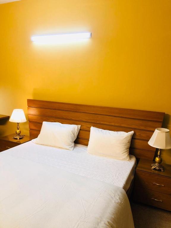 Tourist Inn Apartment - image 5