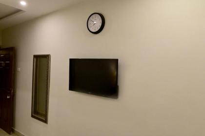 Empire Hotel - image 5