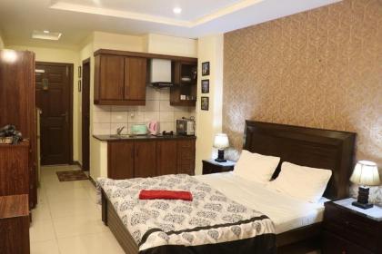 Cozy Studio Apartment In Bahria town - image 6
