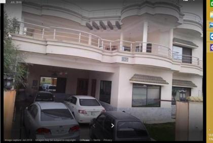 Hotel Deens - image 1