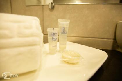 Roomy Signature Hotel Islamabad - image 2