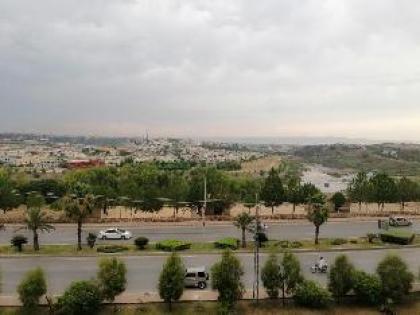 Luxurious Apt in Bahria Town on Main Road. - image 10