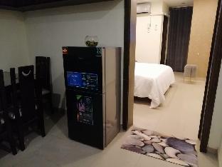 Luxurious Apt in Bahria Town on Main Road. - image 6