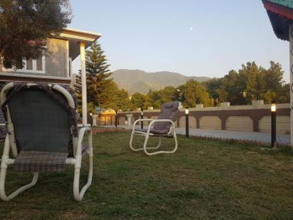 Summit Resorts (Republika Central) - image 1