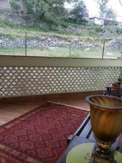Mountain View House - image 10