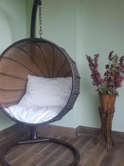 Mountain View House - image 12
