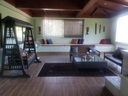 Mountain View House - image 19