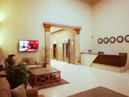 Executive 3 Bedrooms Apartment In Bahria Town - image 18