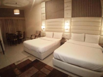 Signature Residence - image 8