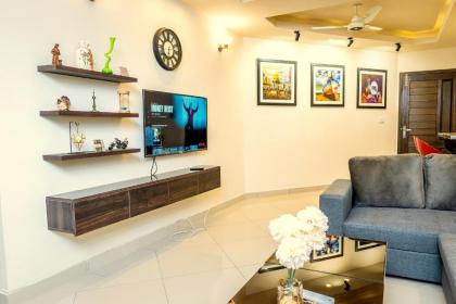 Two Bedroom Deluxe Apartment In Bahria Town - image 12