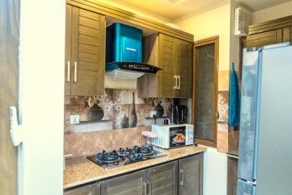 Two Bedroom Deluxe Apartment In Bahria Town - image 4