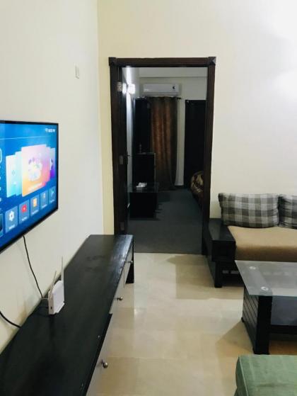 Independent Furnished Apartment - image 8