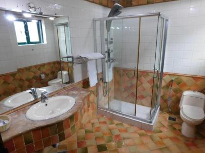 Casa Blanca Executive - image 3