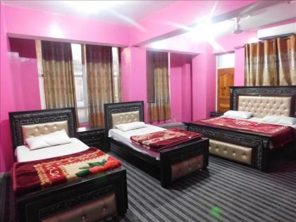 Siran Valley Hotel - image 1