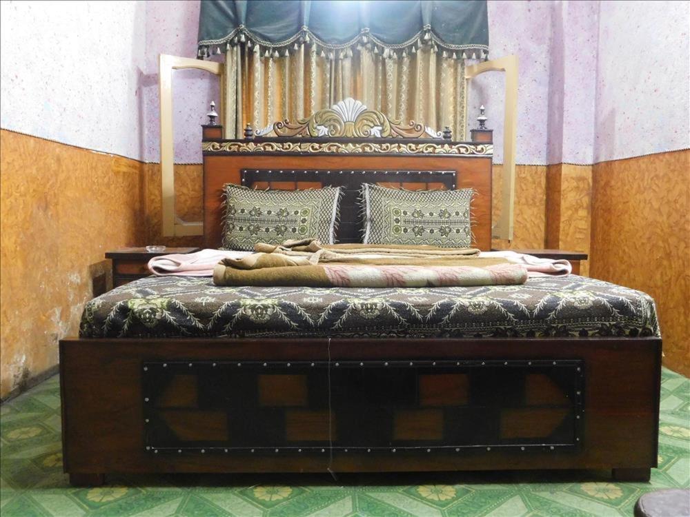 Silk Way Guest House - main image