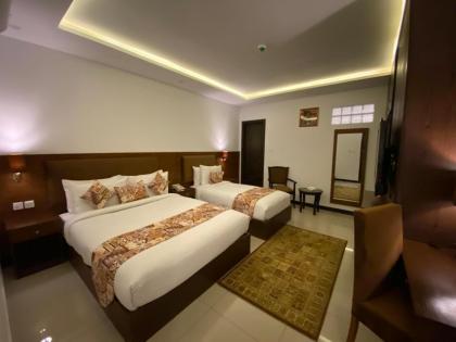 Grand Mongolia Hotel - image 6