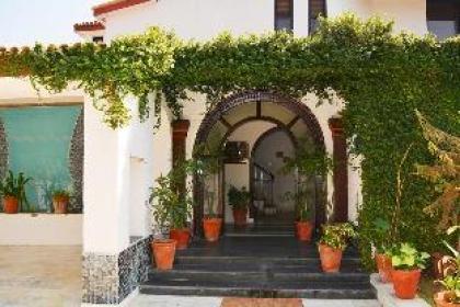 Excellent House for Business men and Families Stay - image 2