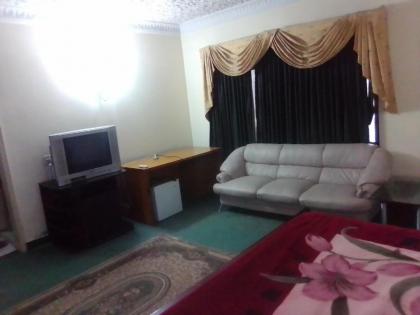 Cosmos Guest House - image 9