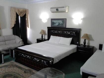 Cosmos Guest House - image 1