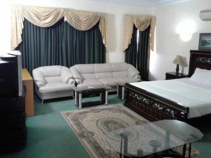 Cosmos Guest House - image 4