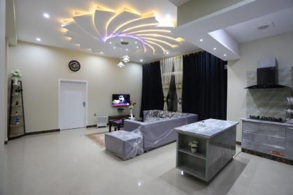 Aloche Apartments - image 1