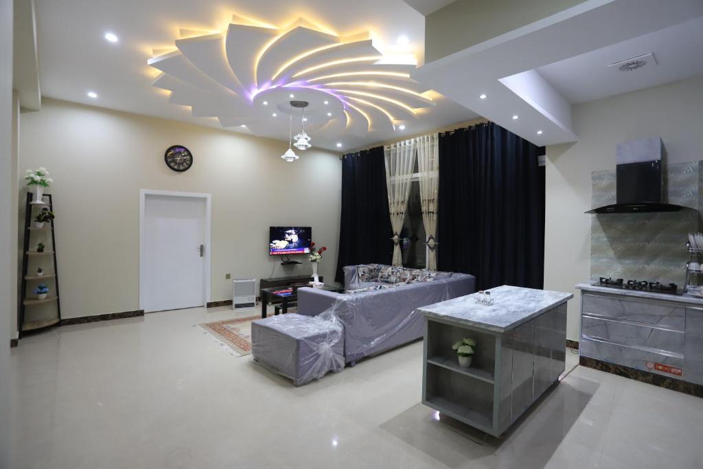 Aloche Apartments - main image