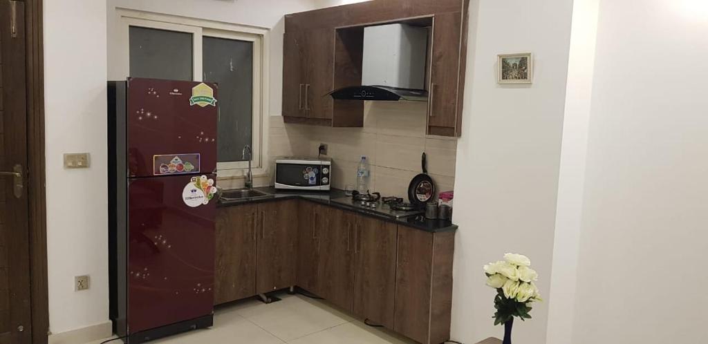 New & Luxury Apartment for Couples families and tourists - image 4
